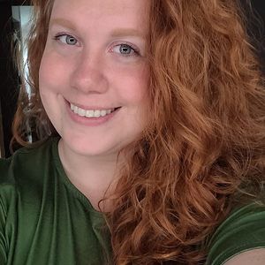 Meet your Posher, Clarissa